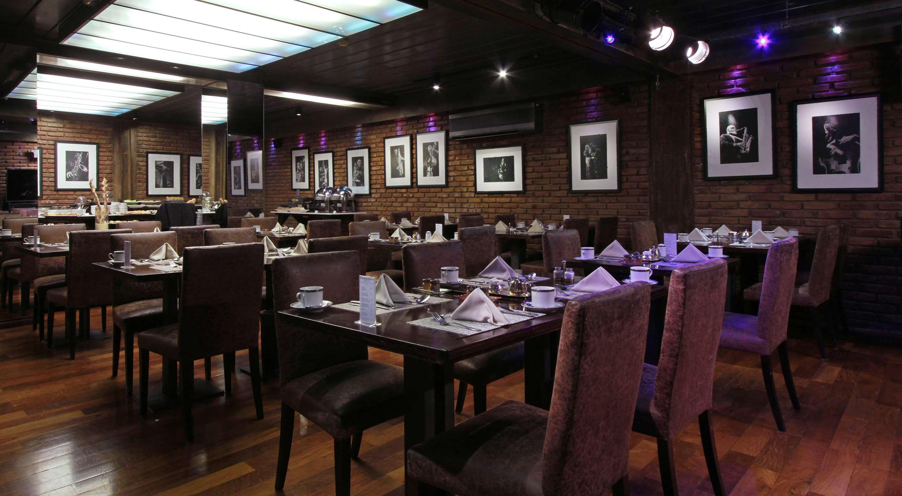 Melia Recoleta Plaza Hotel Μπουένος Άιρες Εξωτερικό φωτογραφία Interior of the restaurant