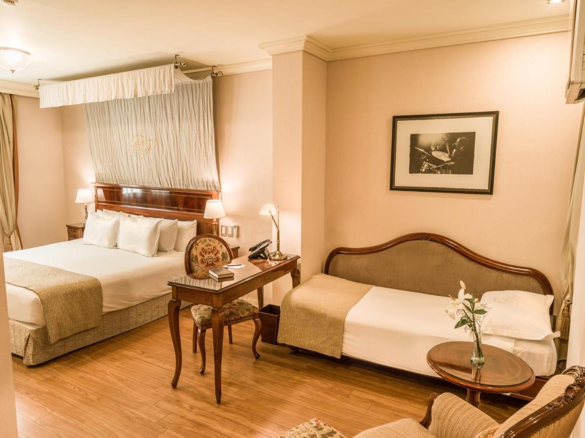 Melia Recoleta Plaza Hotel Μπουένος Άιρες Εξωτερικό φωτογραφία A room at the hotel